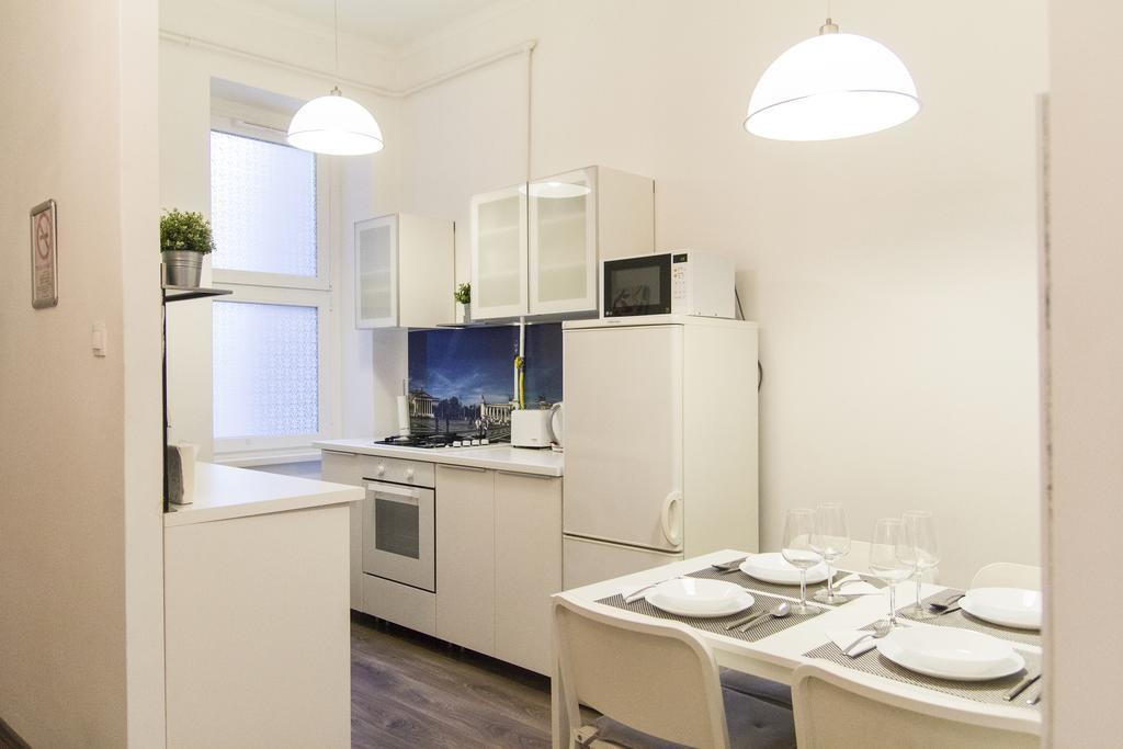 Bright 2Br&Ac Apt At Astoria Budapest Ngoại thất bức ảnh