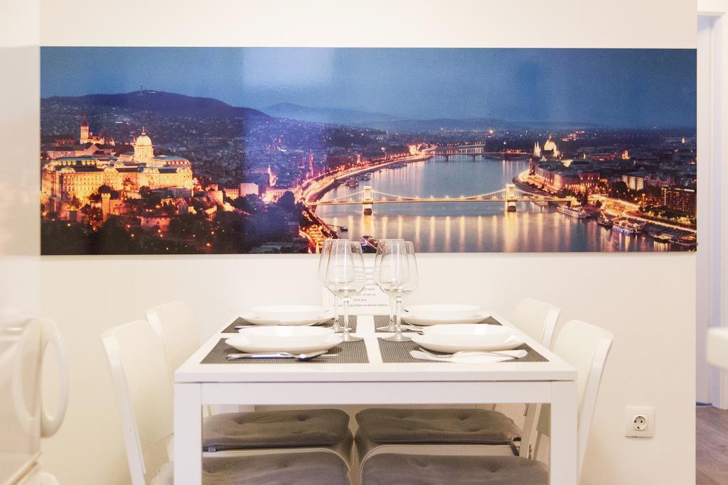 Bright 2Br&Ac Apt At Astoria Budapest Ngoại thất bức ảnh