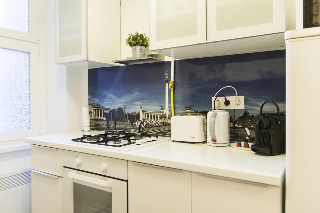 Bright 2Br&Ac Apt At Astoria Budapest Ngoại thất bức ảnh